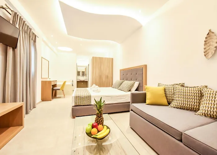Queen Boutique Suites